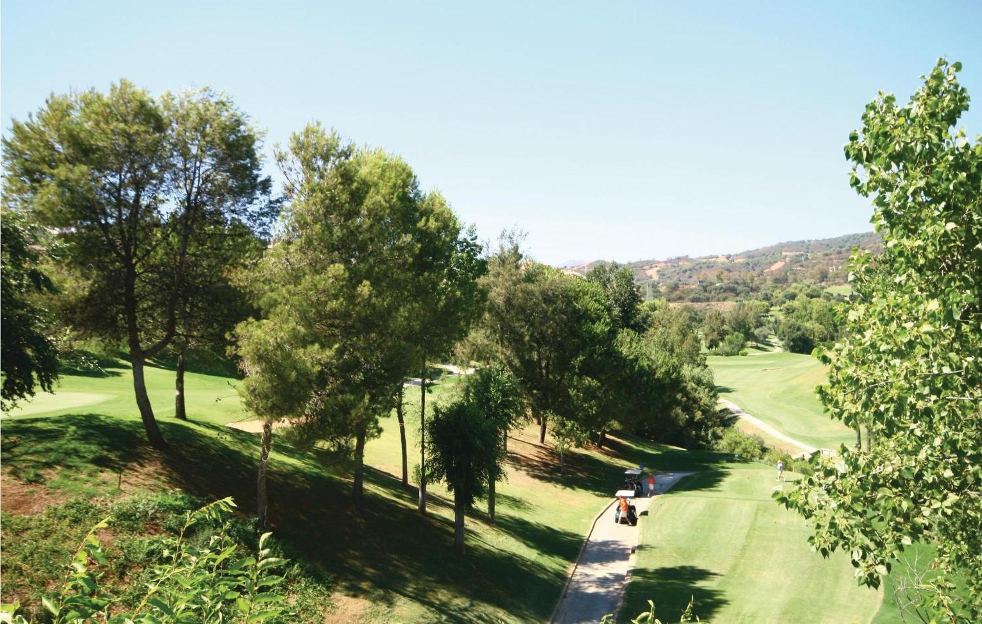 Beautiful Apartment In Marbella-Elviria Exterior foto